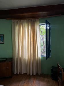 Cozy Private House with Garden, 20 min from Tbilisi