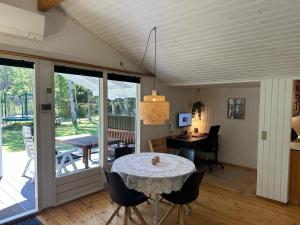 Idyllic Cabin close to Beach & Amazing Nature