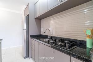 Apto 2Qts c Churrasqueira a 270m da Praia CCC0302