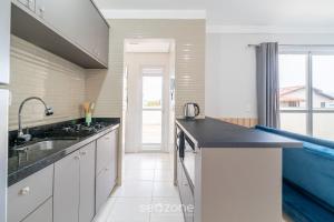 Apto 2Qts c Churrasqueira a 270m da Praia CCC0302