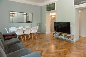 Tiber Luxury Apartment