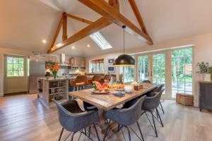 Sycamore Barn - Holt