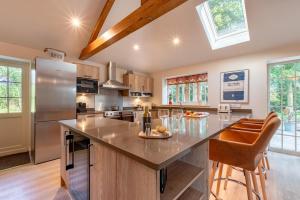 Sycamore Barn - Holt