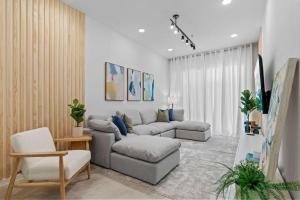 Casa Luxo 5 Suítes | Perto da Epic Universe