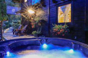 WoodenHouse with two Apartments