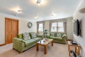 The Pear Tree Tidal Crest