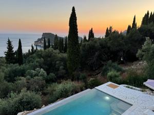 Loulis Villa - Pool, Meerblick, Natur