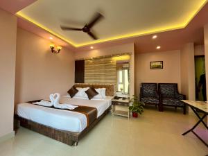 The Little Heaven Hotel near Kolkata Airport
