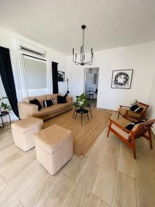 2BR Getaway Villa in Montecristi