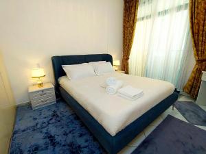 Ajman Family Holiday homes VIP Two rooms, a large hall and a fully equipped kitchen that can accommodate 7 people and children