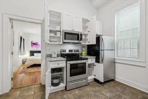 Cute 2bed 1bath 4 blocks from French Q close to Bourbon St and Jazz venues