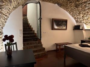 Historic Arch Apartment - Karlova Street