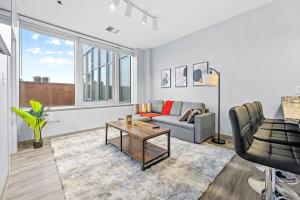 King Bed Comfort, Bidet, Fast Wi-Fi, Parking - Unrated properties in Cleveland