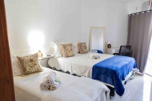 PRAIA 200m,PISCINA ,varanda com vista!