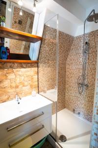 Little paradise house