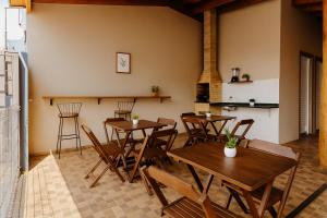 OLÍMPIA APARTS POUSADA apartamentos com cozinha e banheiro privativo PISCINA AQUECIDA