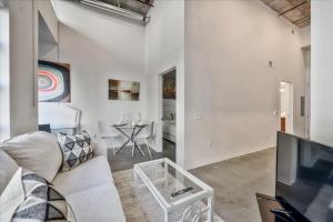 Global Luxury Suites Downtown San Diego