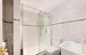 Estatesmen Harrods Knightsbridge Apartment