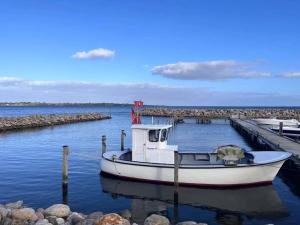 5 person holiday home in Aabenraa-By Traum