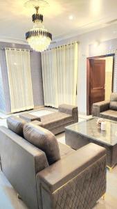 3 Bedroom Apartment - Shri Amarnath Yatra baseCamp