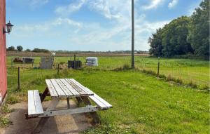 2 Bedroom Awesome Home In Højer