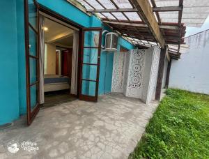 Linda suíte à 300m da Praia do Pequeá no Saco da Capela