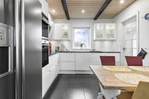 12231-Sjaellands-Odde-Rogerivej-2