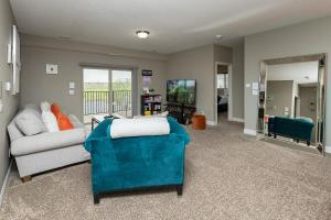 Stylish & Spacious, Pool, Nintendo Switch, King bed