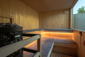 Tiny Base The Irita-hama