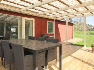 6 person holiday home in Hals-By Traum