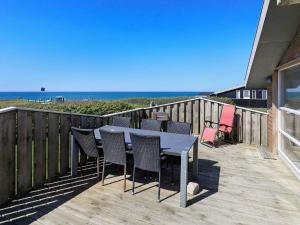 6 person holiday home in Løkken-By Traum