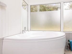 12 person holiday home in Saltum-By Traum