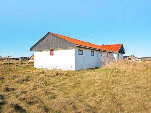 10 person holiday home in Harboøre-By Traum