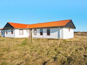 10 person holiday home in Harboøre-By Traum