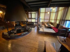 Blowhard Lodge Niseko