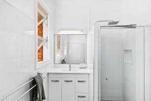 Extended Family Escape