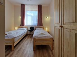 Holiday Home in Wi niowa with Pool and Forest