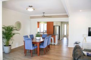 Perfect Family Holiday Home Right On The Esplanade