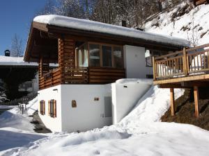 Chalet in Königsleiten near Zillertal Ski Area