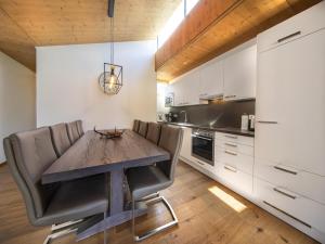 Apartment in Neukirchen near Ski Lift