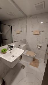 Studio Son at Ivory Residences - cozy Condo Near Abreeza Mall, Davao City