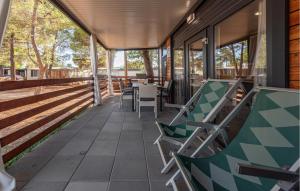 Awesome Home In Privlaka With Wifi