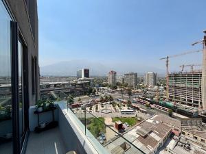 Depto Estudio frente a Mall Plaza Egaña