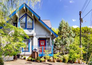 Top Hill woman only accommodation