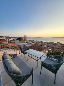 Sea&Lesbos View Duplex, Courtyard&Rooftop, Mercan Köşk Ayvalık