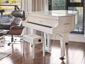 Charlie Bravo Chalet - Escape to the Golden Triangle