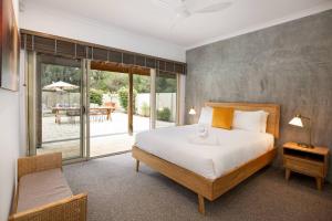 Casa Marni - Luxe Pool Escape with Breathtaking View