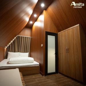 AMITA Active Retreat