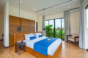 4BR Rice Fields view & Spa Villa Abian
