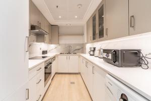 HAVN - Upgraded 1 Bed in 8 Boulevard Walk Downtown